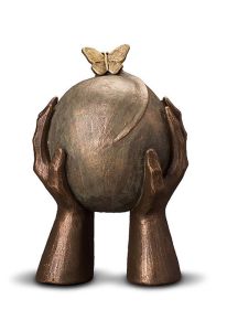 Ceramic art urn 'Metamophose'