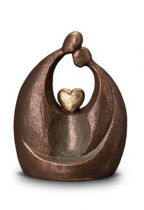 Ceramic funeral urn 'Eternal Love'