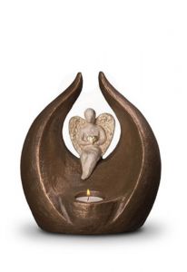 Hand-sculpted keepsake urn 'Guardian angel'
