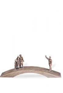 Bridge with People – 3D, freestanding, dowel on the bottom