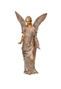 Grave Sculpture of Angel – 3D, freestanding, dowel on the bottom