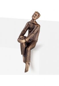 Sitting – Grave Decoration – 3D, freestanding, dowel on the bottom