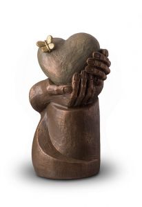 Ceramic art funeral urn 'Heartpain'