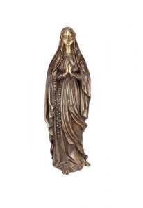 Memorial Statue of Mary with Folded Hands – 3D, freestanding, dowel on the bottom