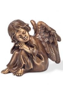 Memorial Statue of Sitting Angel – 3D, freestanding, dowel on the bottom