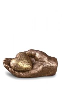 Consolation mini urn 'Heart in hand'