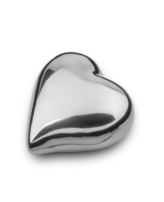 Ceramic keepsake urn ‘Silver Heart’